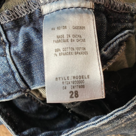 Guess Jeans - Picture 4 of 4